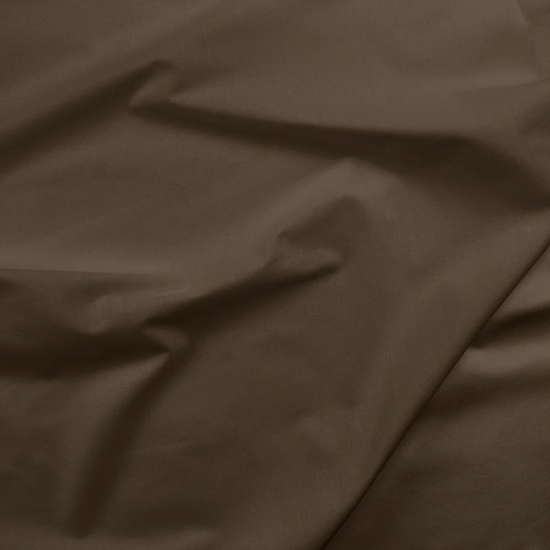 Mahogany | Painter's Palette Solid | Quilting Cotton