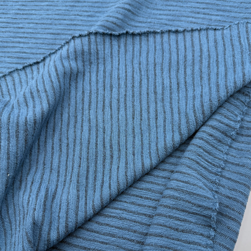 Dolphin | Light Sweater Knit