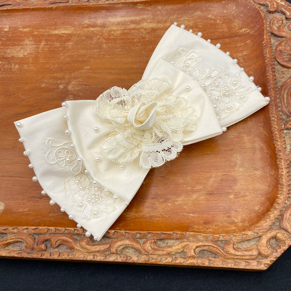 Genevieve | Ivory Satin Bows | Coquette Bridal