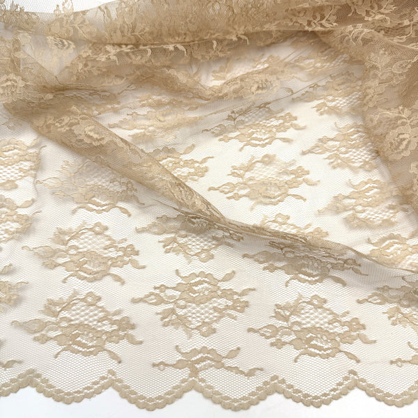 Miss Kitty | Lace